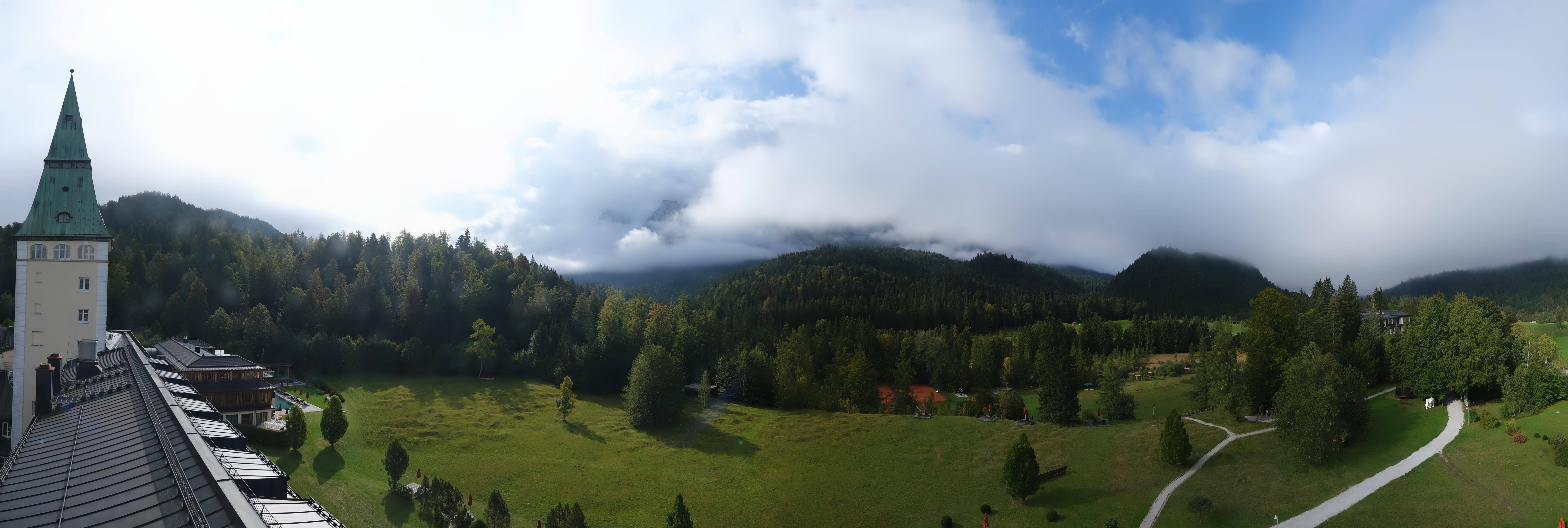 Archiv Foto Webcam Garmisch-Partenkirchen: Schloss Elmau