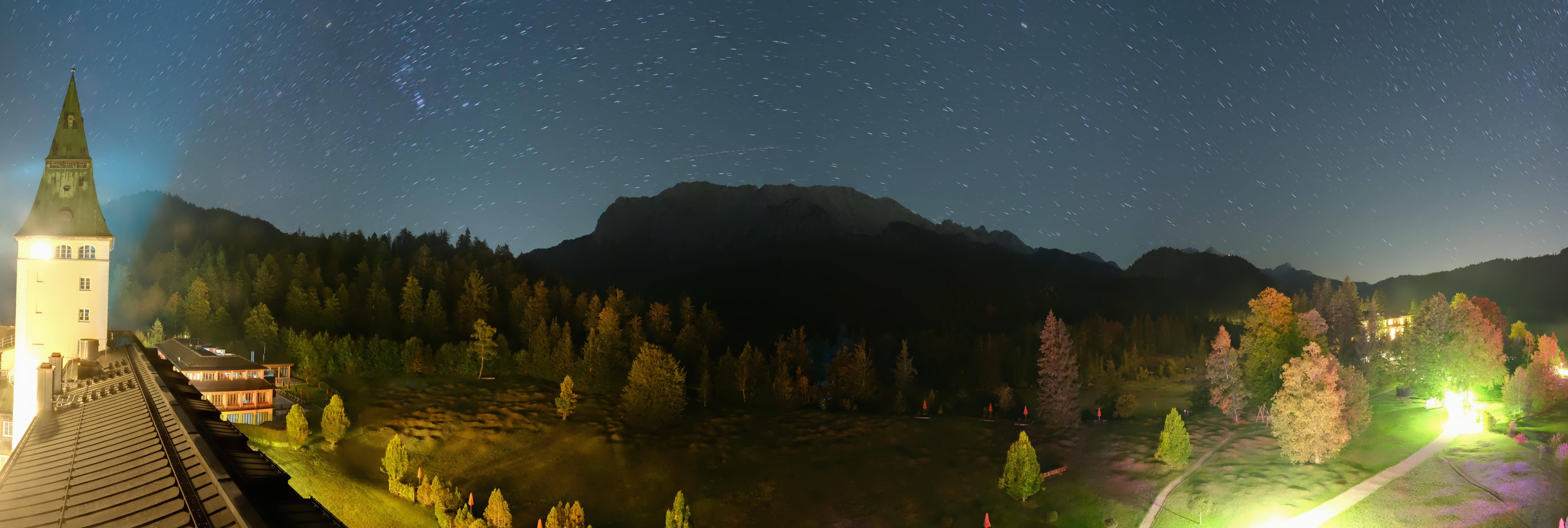 Archiv Foto Webcam Garmisch-Partenkirchen: Schloss Elmau