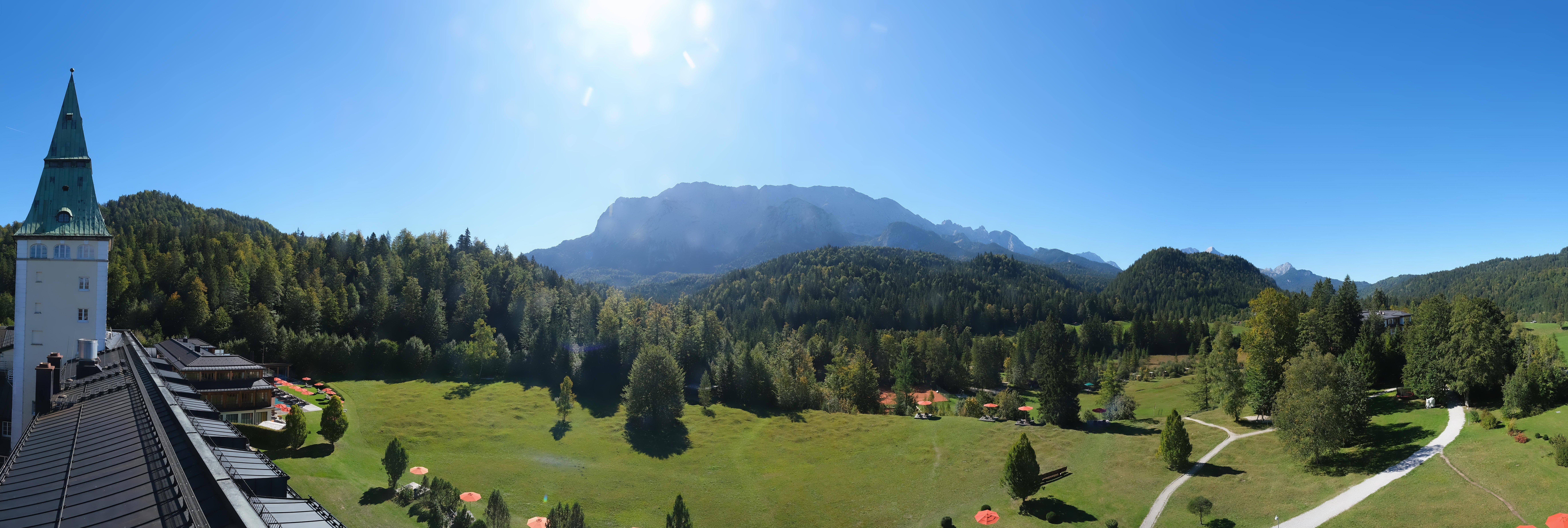 Archiv Foto Webcam Garmisch-Partenkirchen: Schloss Elmau