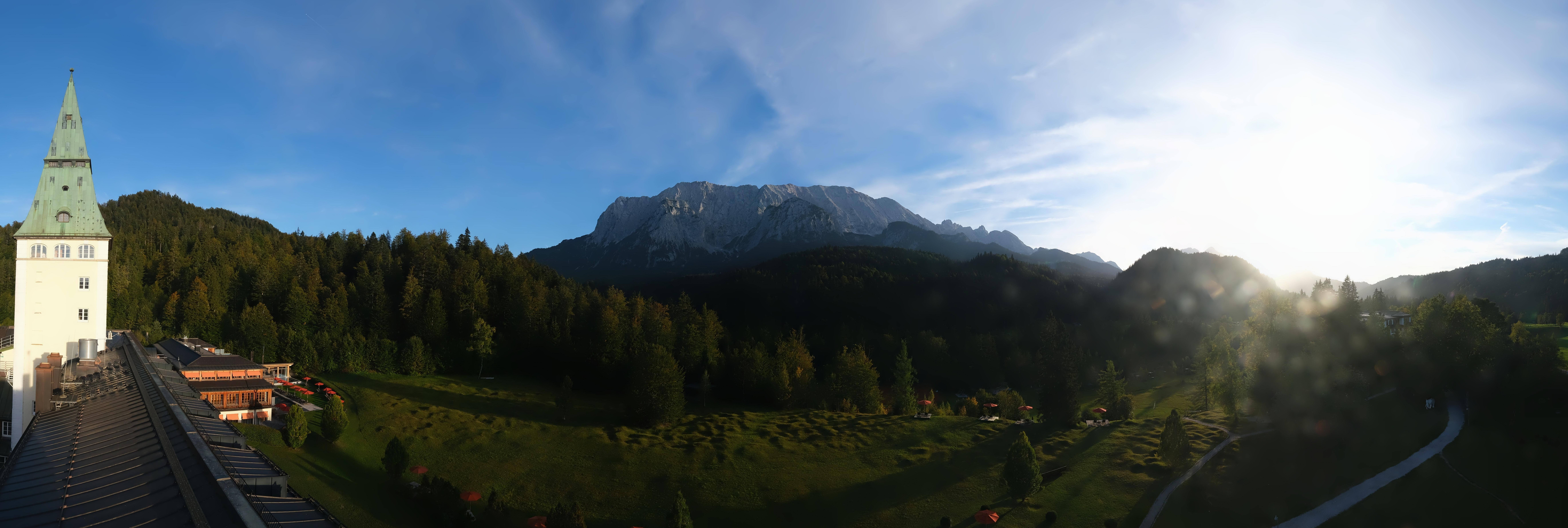 Archiv Foto Webcam Garmisch-Partenkirchen: Schloss Elmau