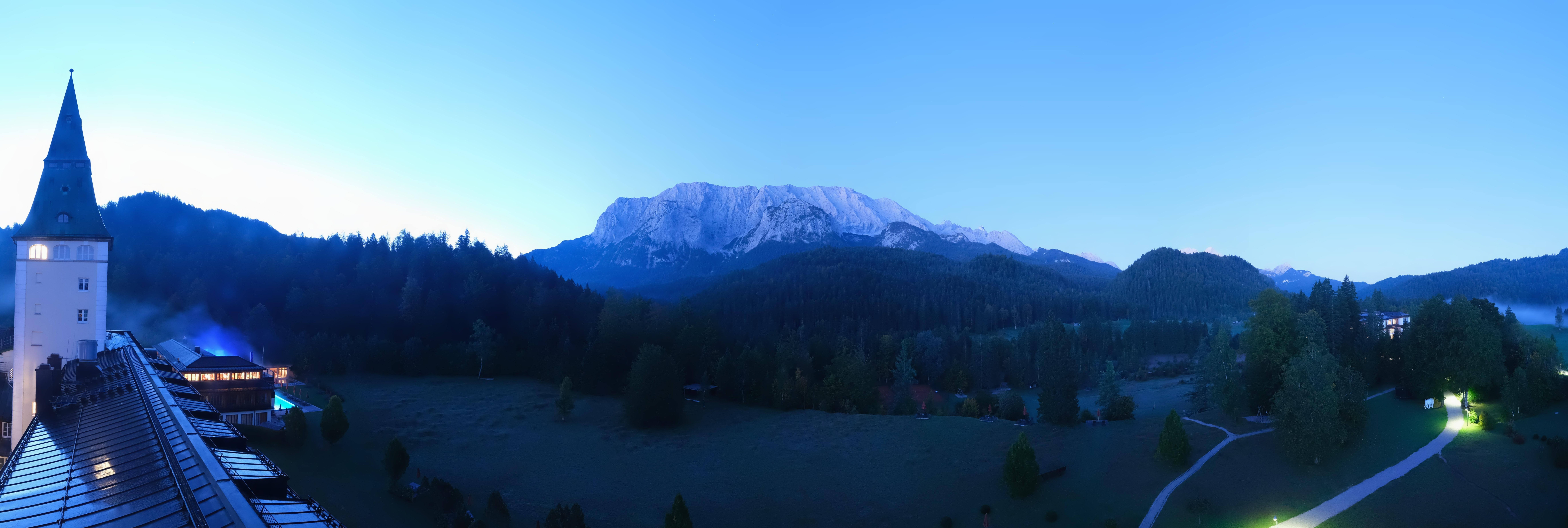 Archiv Foto Webcam Garmisch-Partenkirchen: Schloss Elmau
