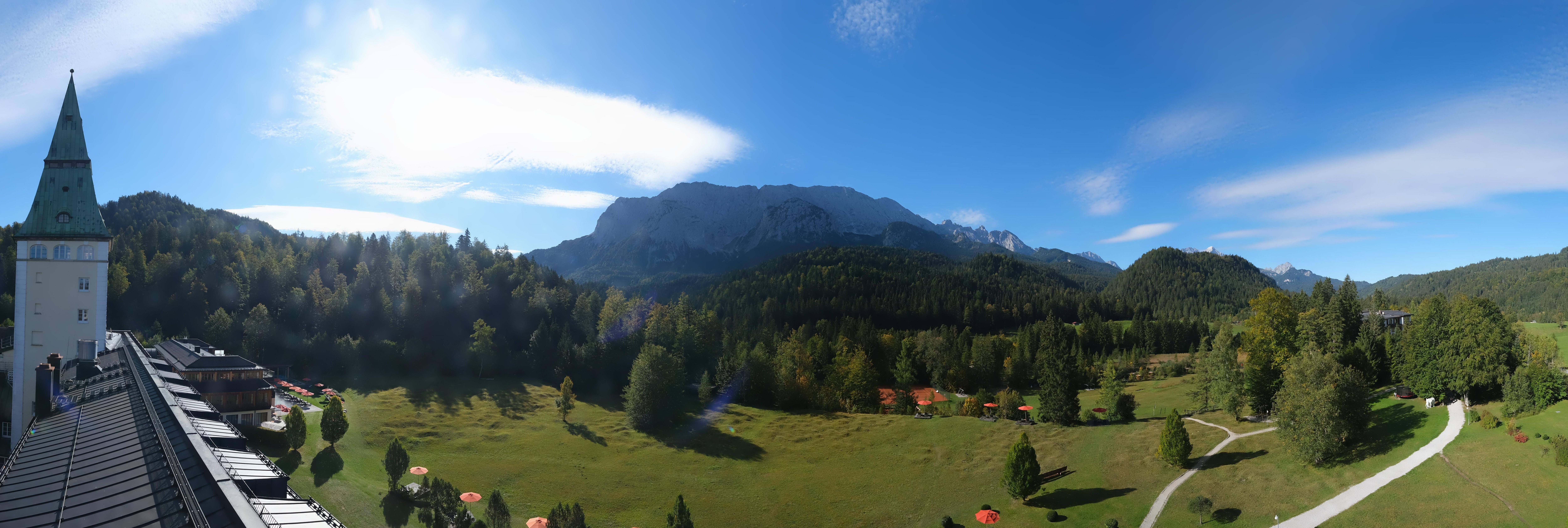 Archiv Foto Webcam Garmisch-Partenkirchen: Schloss Elmau
