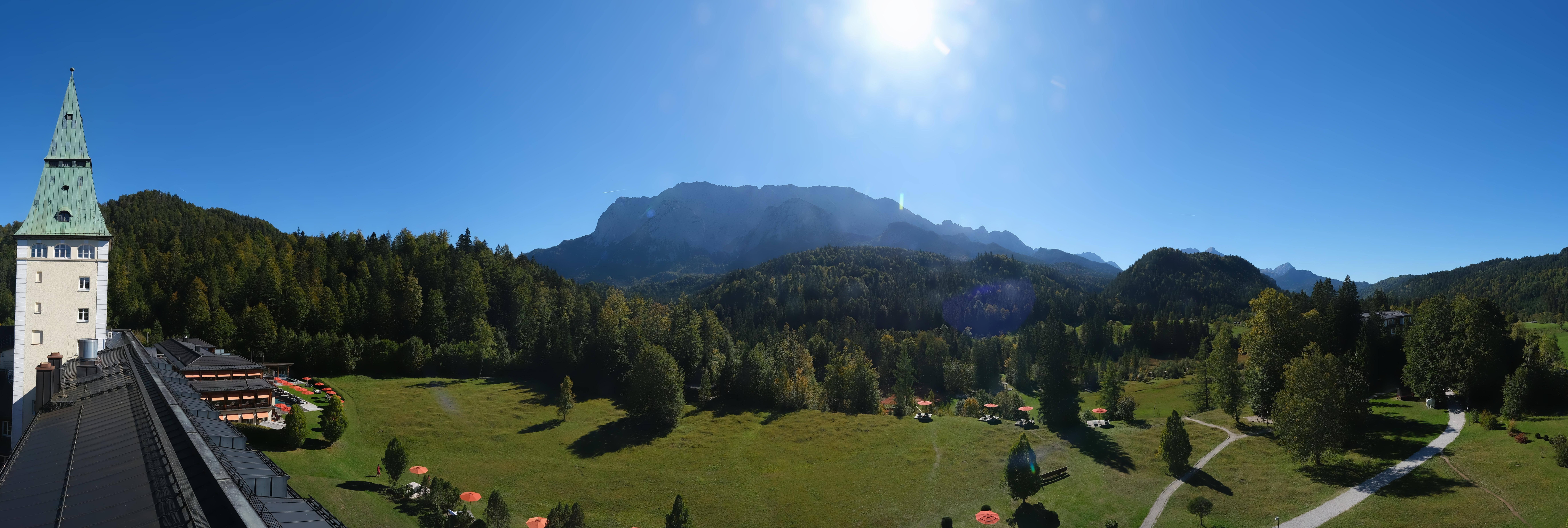 Archiv Foto Webcam Garmisch-Partenkirchen: Schloss Elmau