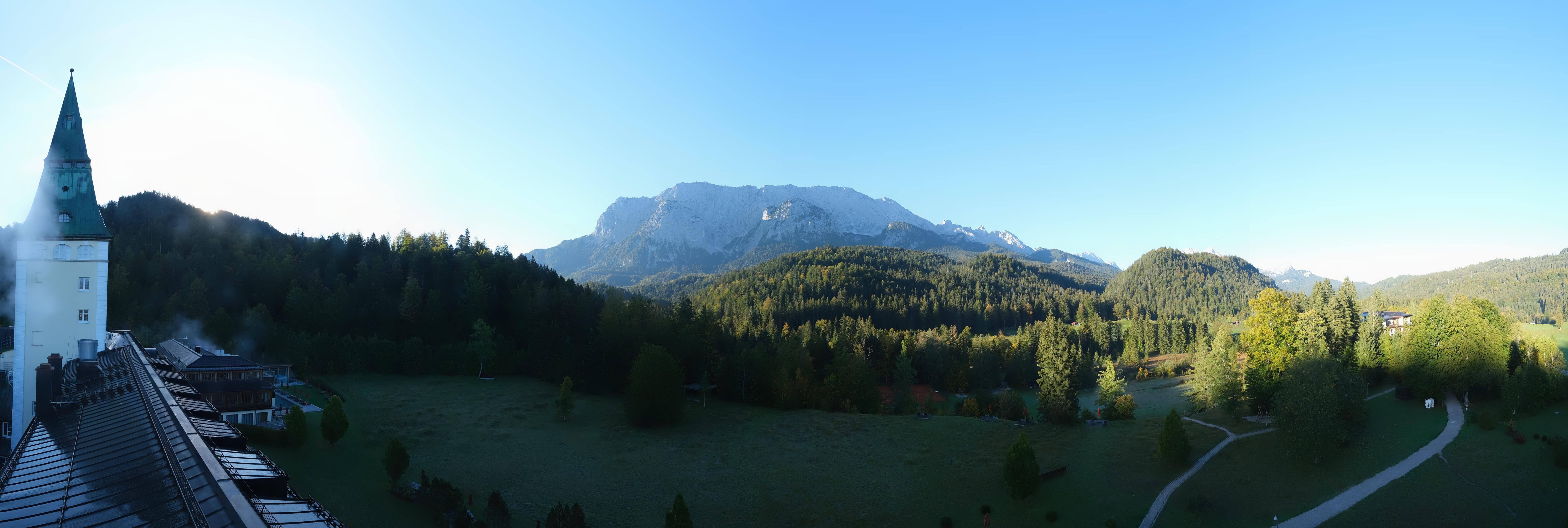 Archiv Foto Webcam Garmisch-Partenkirchen: Schloss Elmau