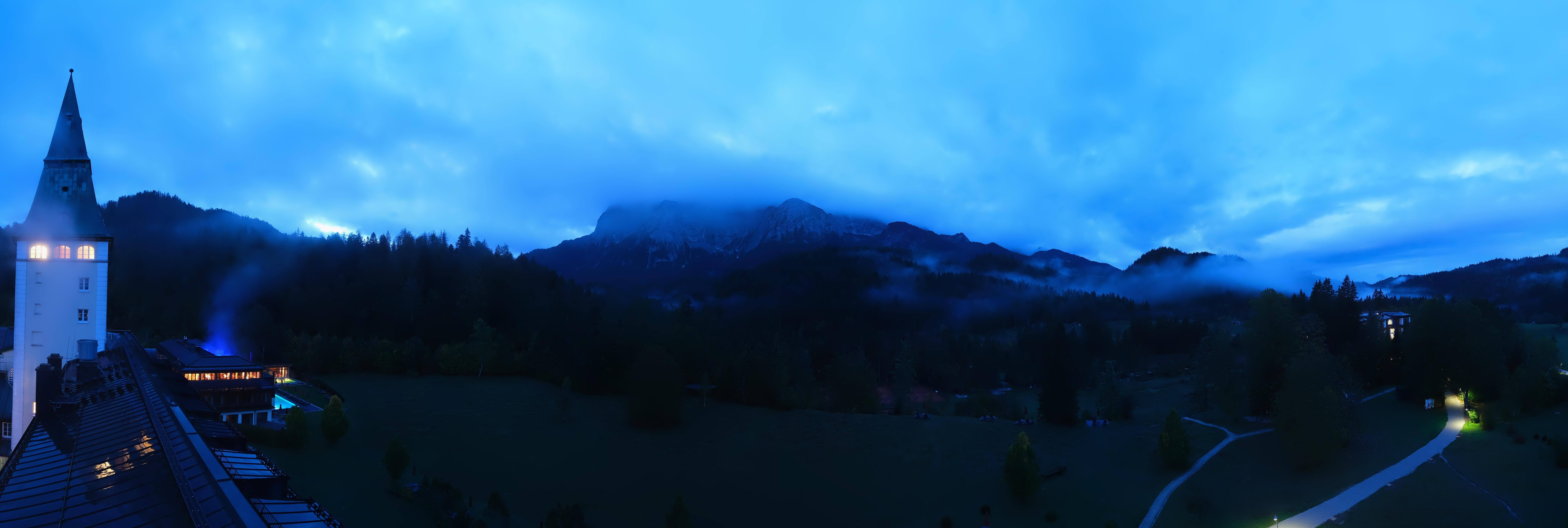Archived image Webcam Schloss Elmau Luxury Spa Retreat