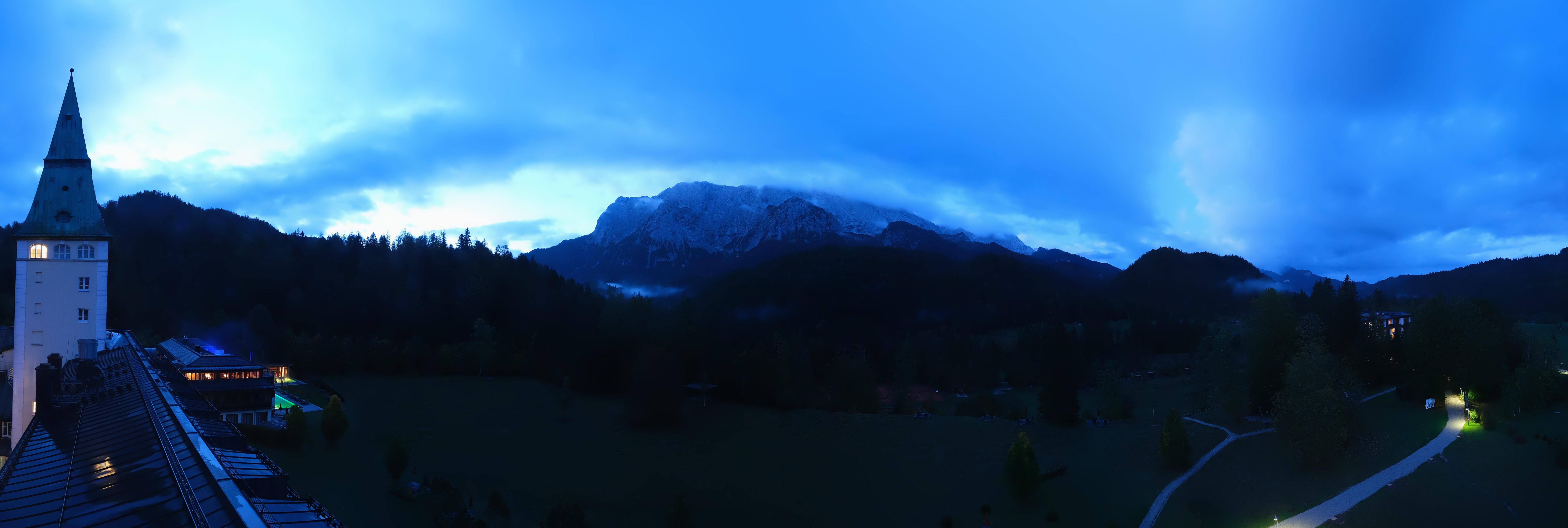 Archiv Foto Webcam Garmisch-Partenkirchen: Schloss Elmau