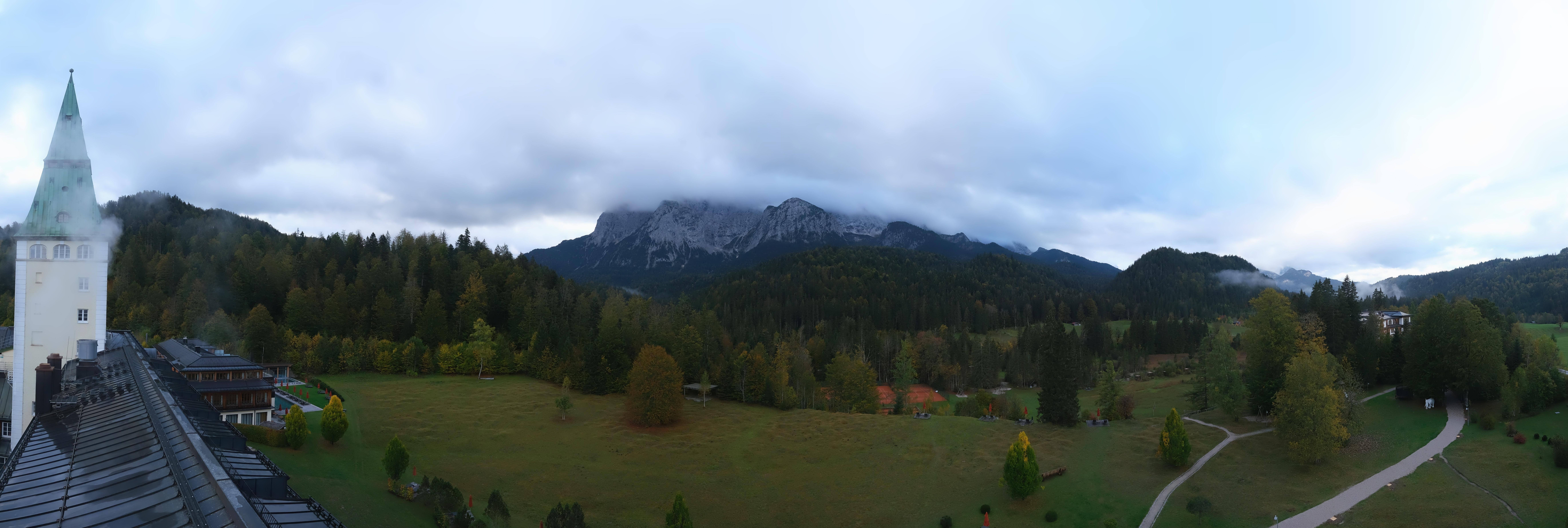Archiv Foto Webcam Garmisch-Partenkirchen: Schloss Elmau