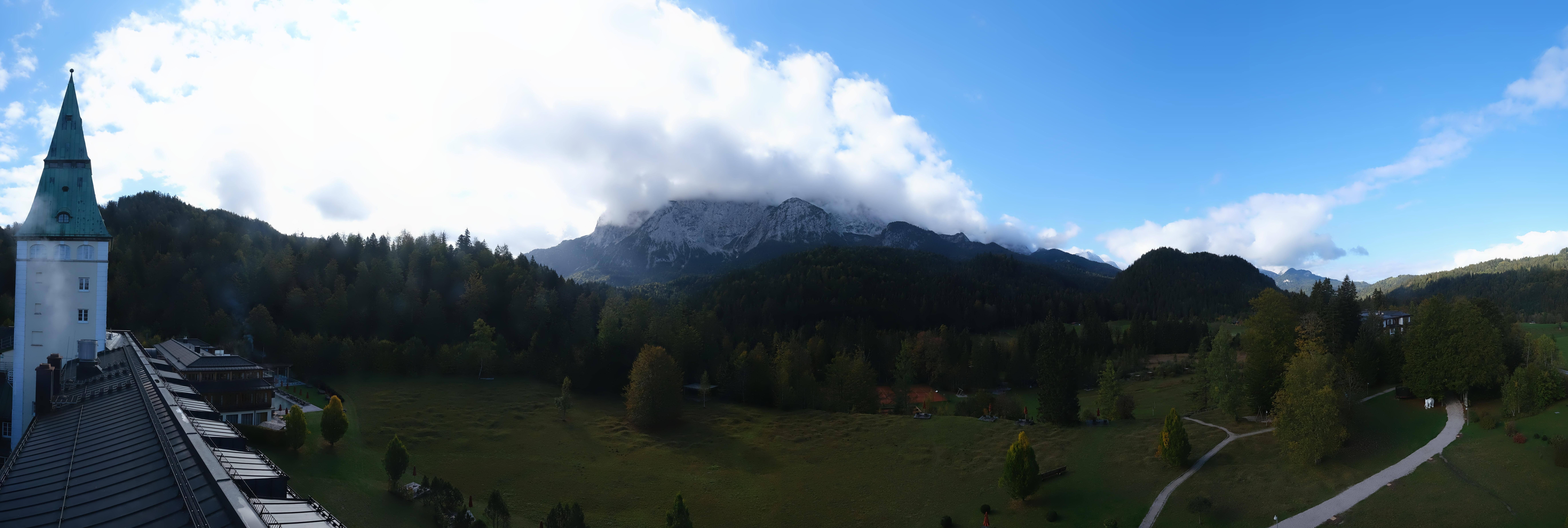Archiv Foto Webcam Garmisch-Partenkirchen: Schloss Elmau
