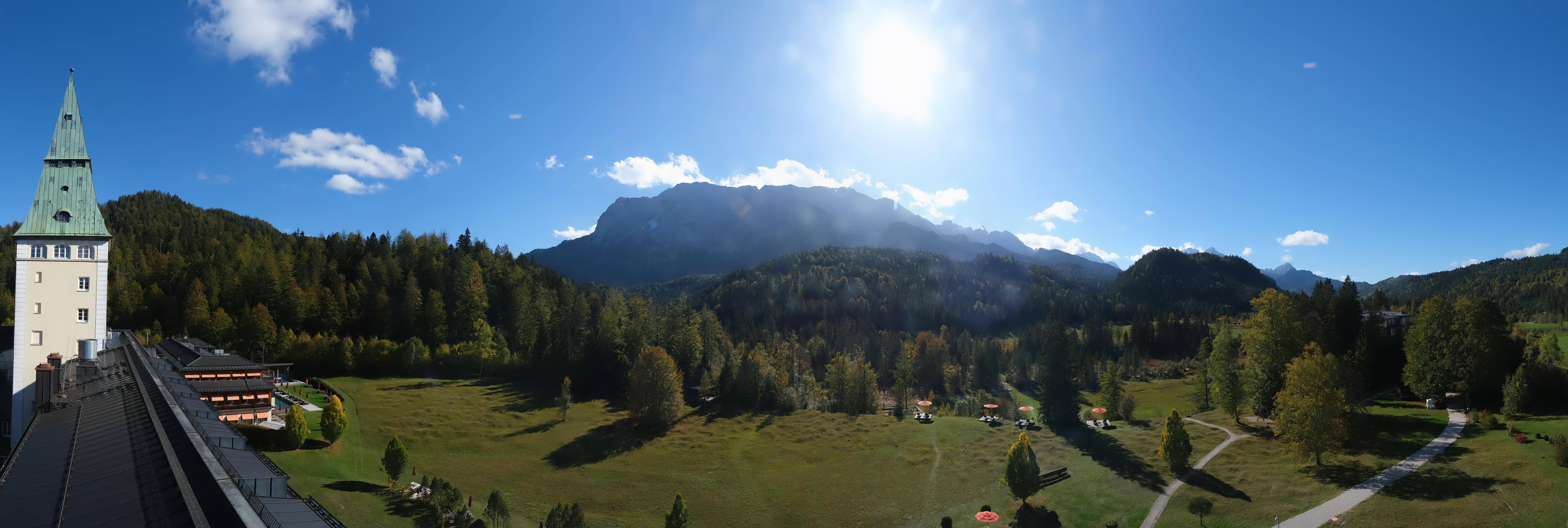 Archiv Foto Webcam Garmisch-Partenkirchen: Schloss Elmau