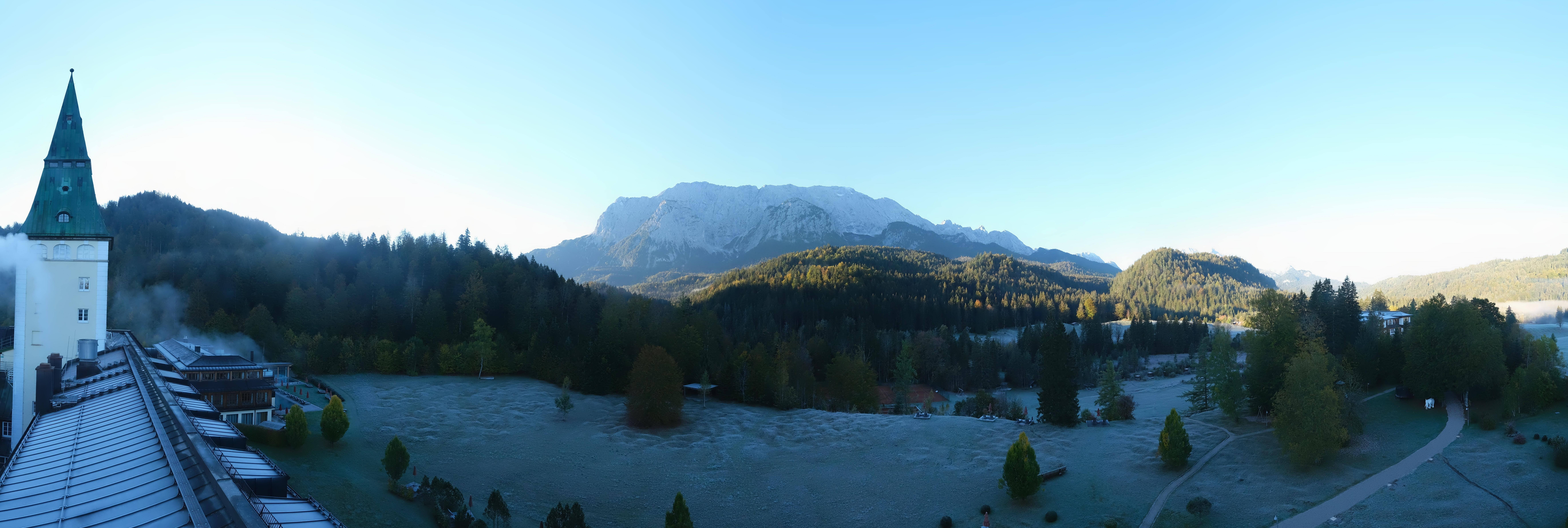 Archiv Foto Webcam Garmisch-Partenkirchen: Schloss Elmau