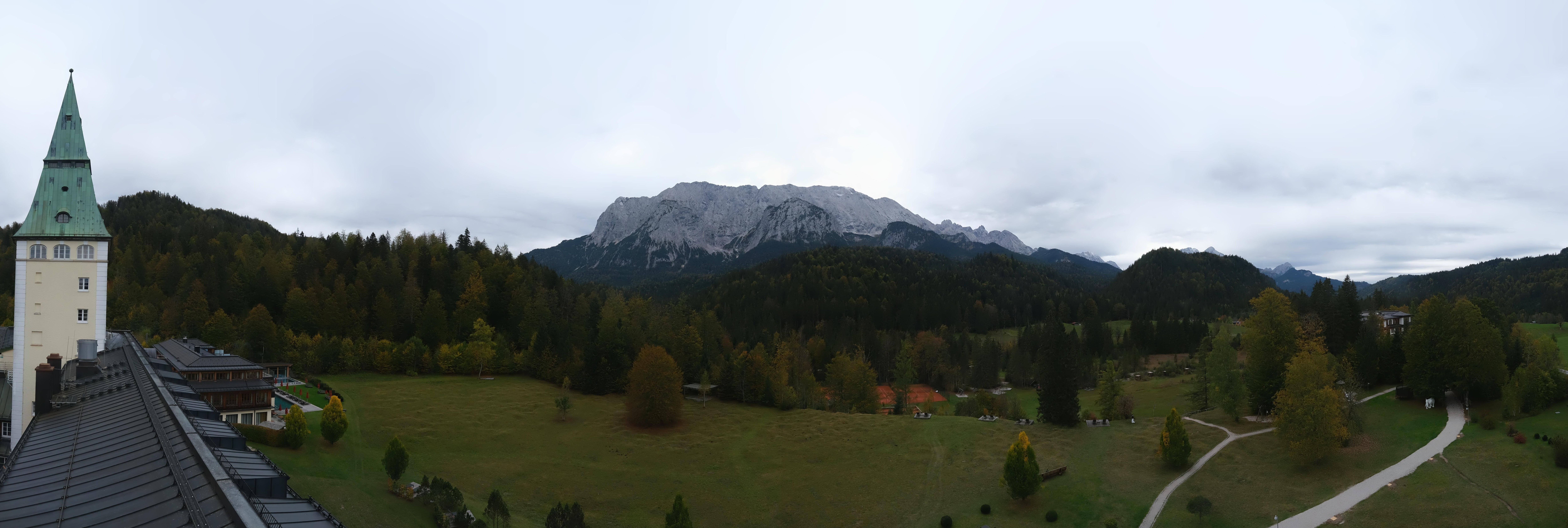 Archiv Foto Webcam Garmisch-Partenkirchen: Schloss Elmau