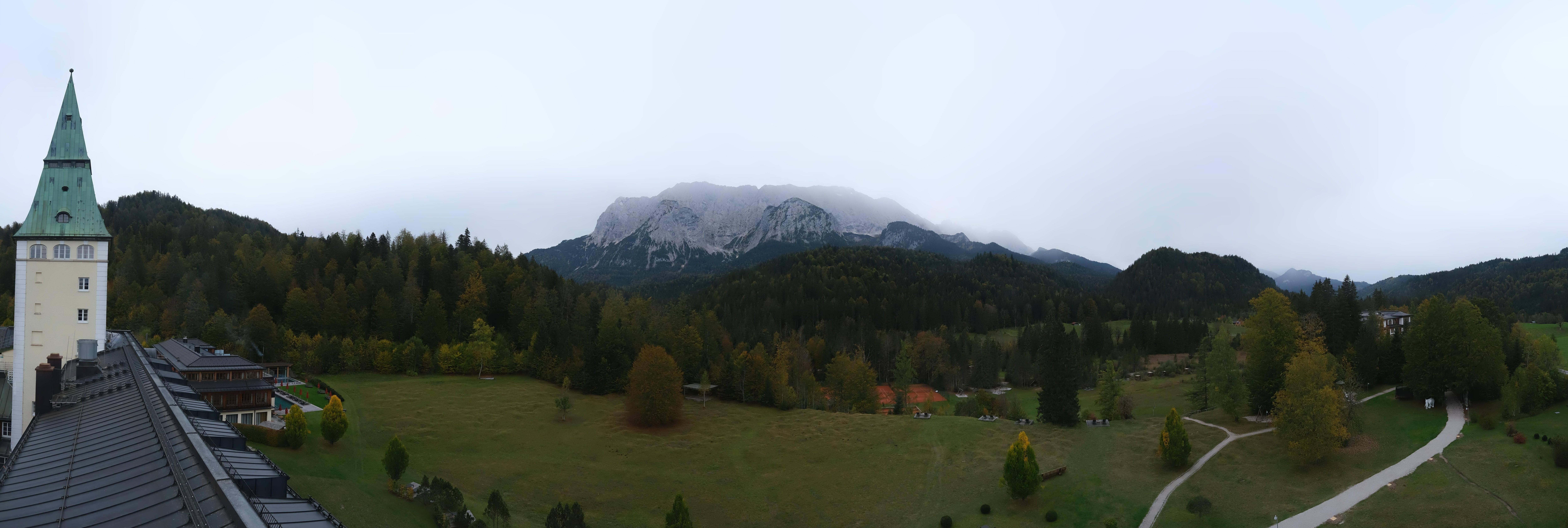 Archiv Foto Webcam Garmisch-Partenkirchen: Schloss Elmau