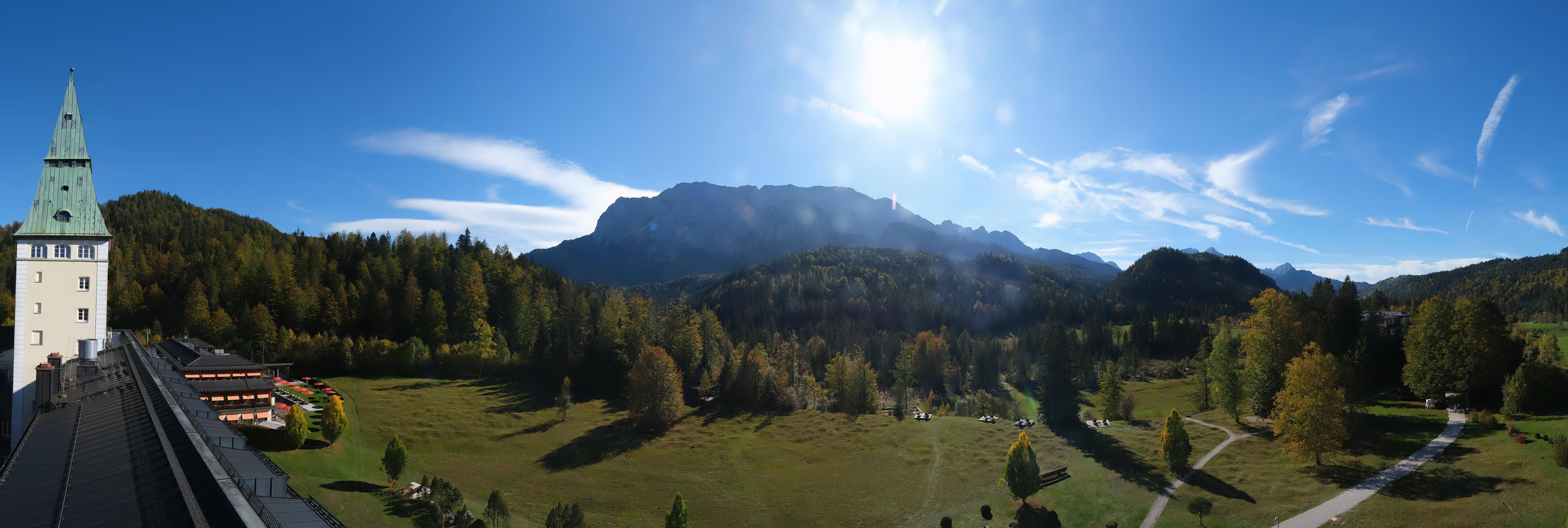 Archiv Foto Webcam Garmisch-Partenkirchen: Schloss Elmau