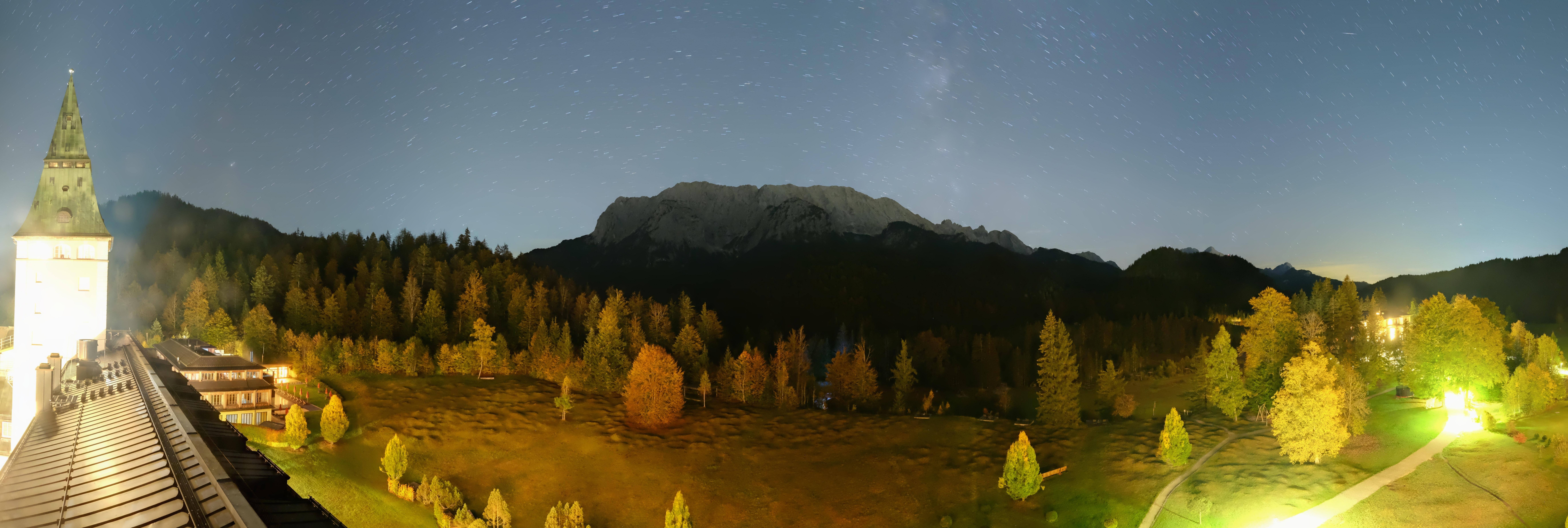 Archiv Foto Webcam Garmisch-Partenkirchen: Schloss Elmau
