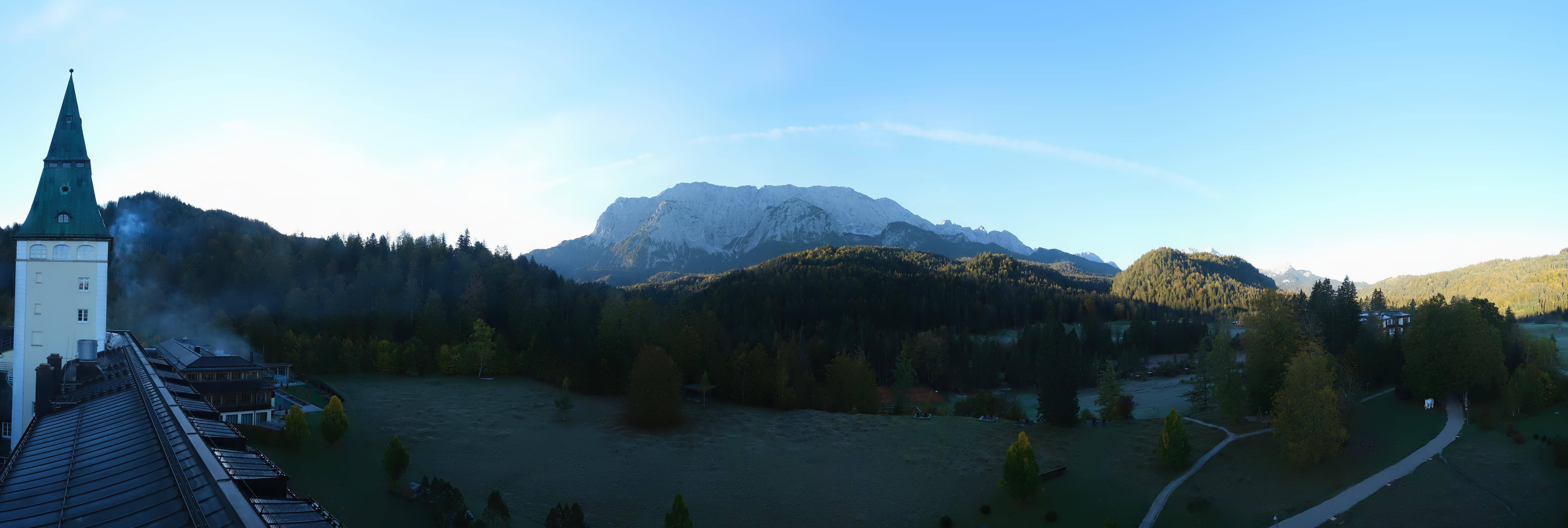 Archiv Foto Webcam Garmisch-Partenkirchen: Schloss Elmau