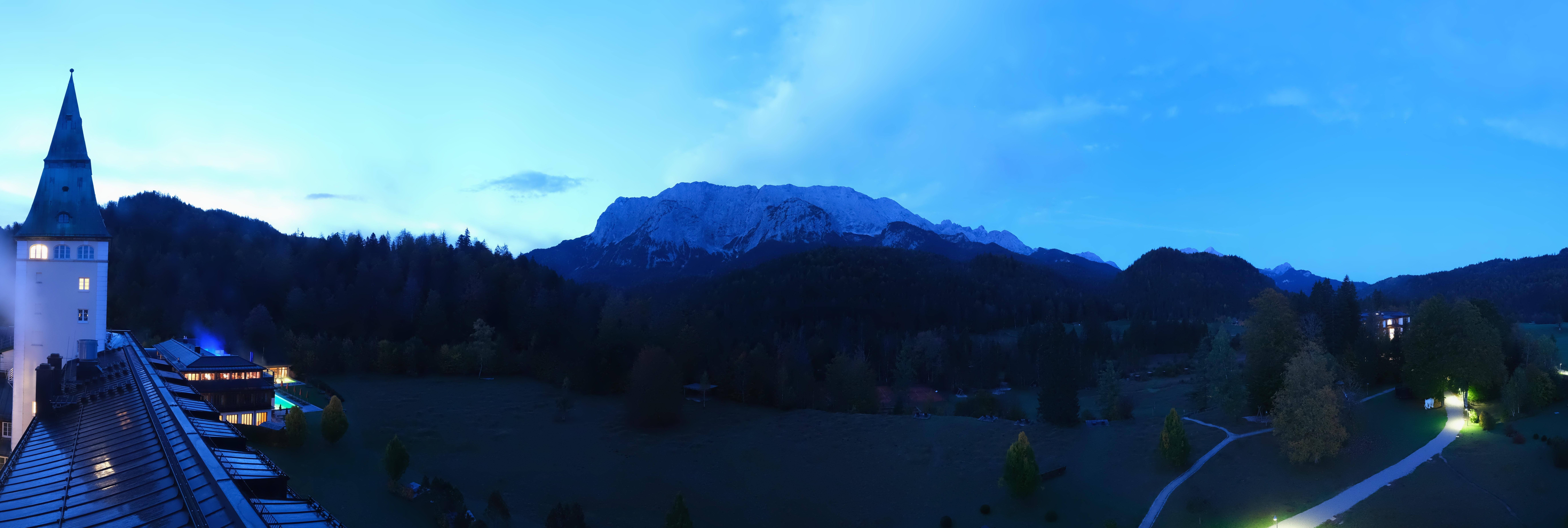 Archiv Foto Webcam Garmisch-Partenkirchen: Schloss Elmau