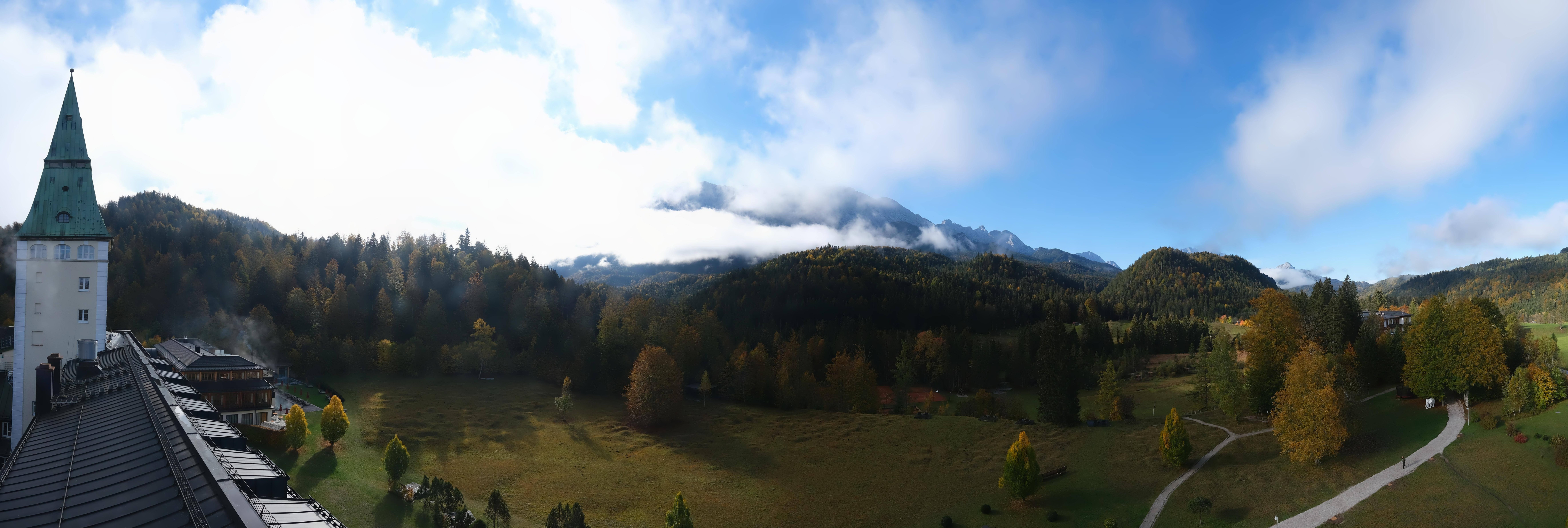 Archiv Foto Webcam Garmisch-Partenkirchen: Schloss Elmau