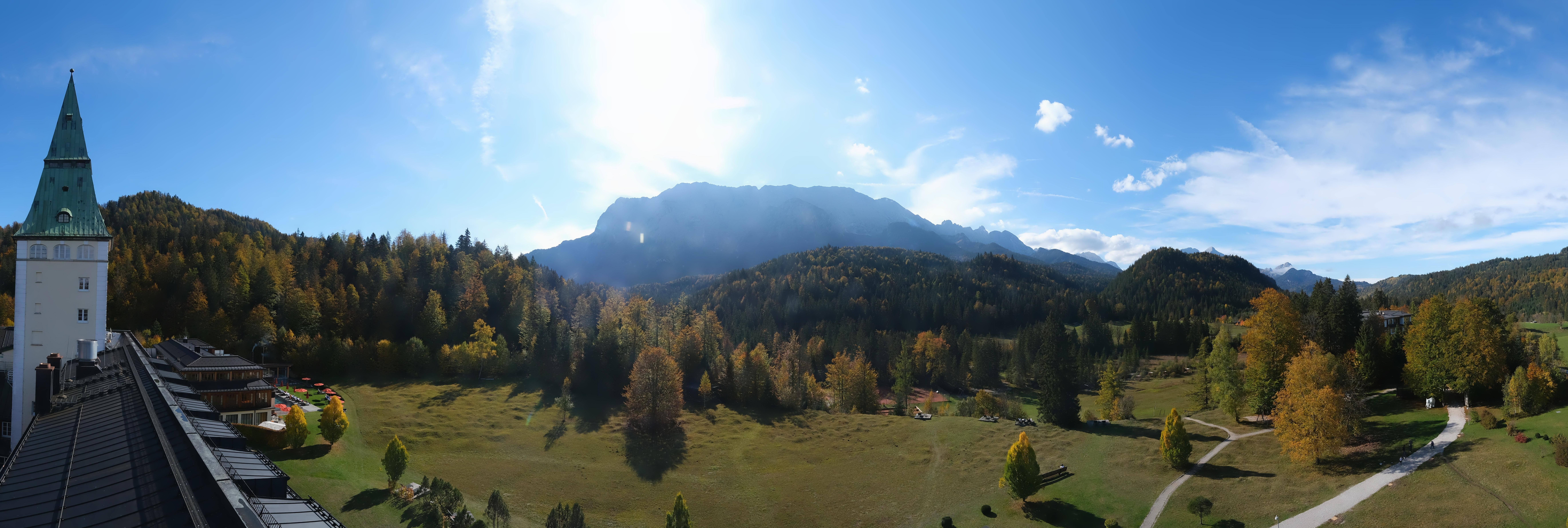 Archiv Foto Webcam Garmisch-Partenkirchen: Schloss Elmau