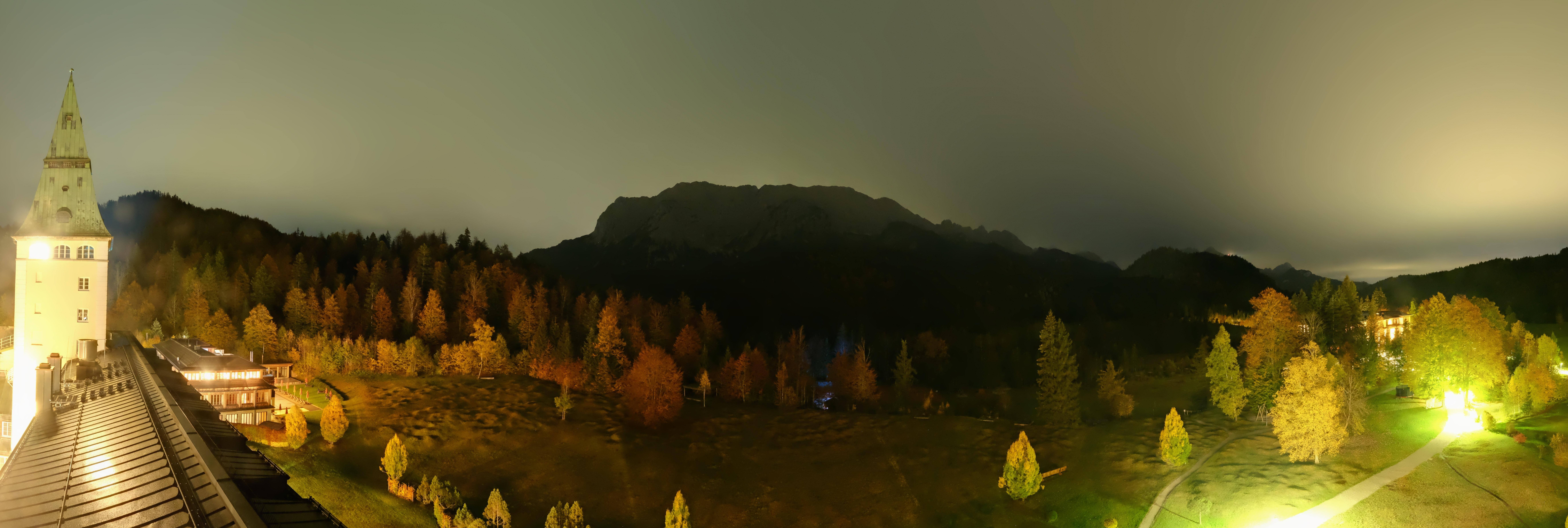 Archiv Foto Webcam Garmisch-Partenkirchen: Schloss Elmau