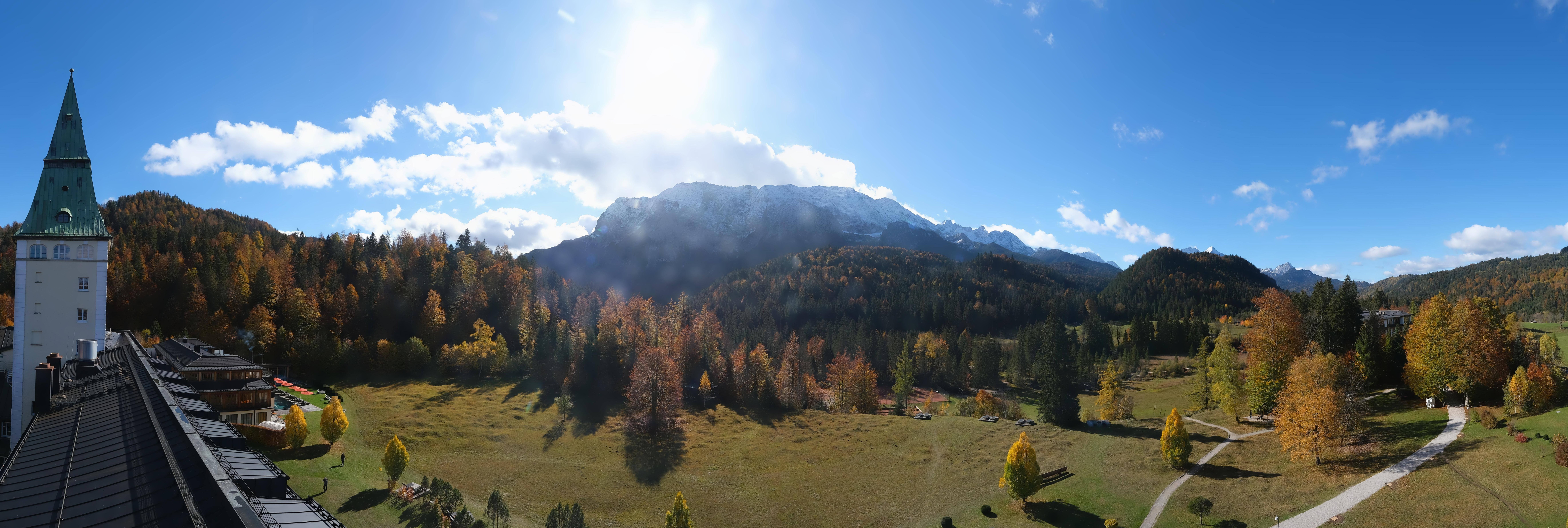 Archiv Foto Webcam Garmisch-Partenkirchen: Schloss Elmau