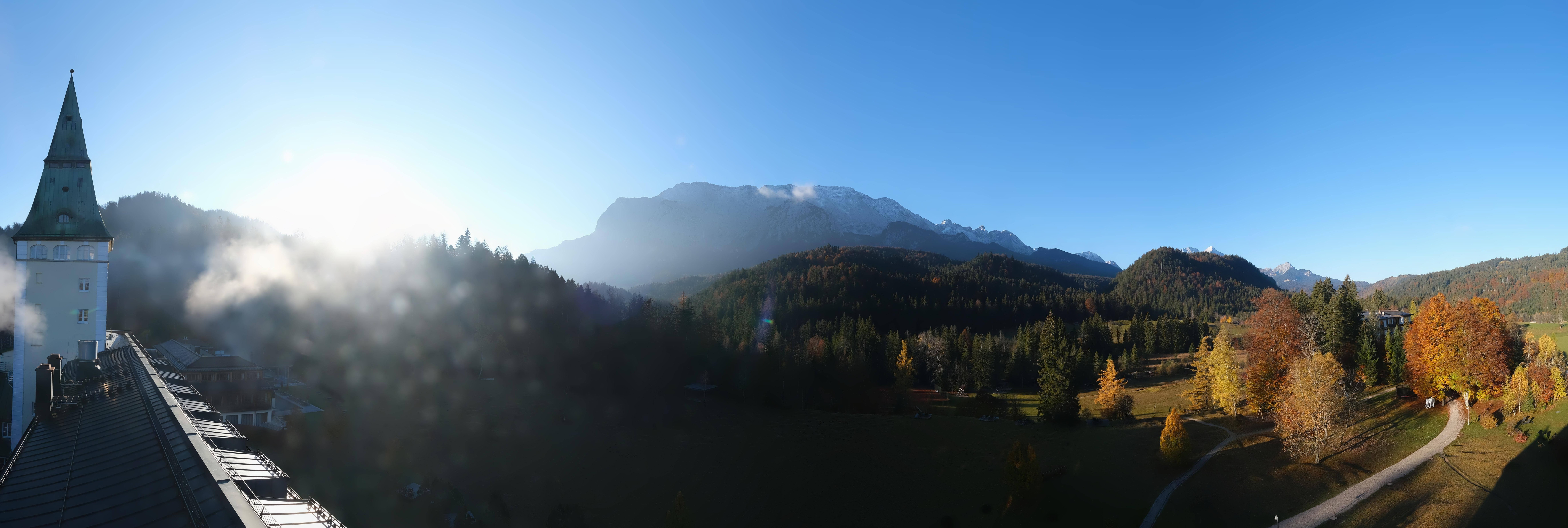 Archiv Foto Webcam Garmisch-Partenkirchen: Schloss Elmau