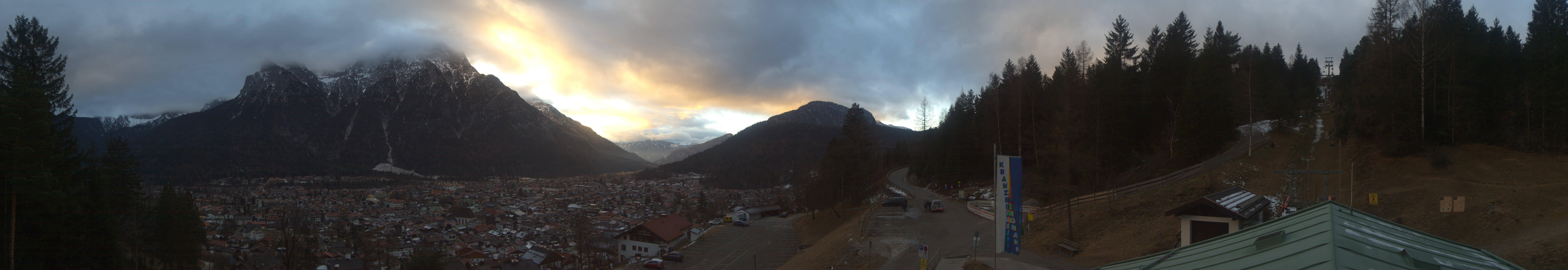 Archiv Foto Webcam Mittenwald Panoramablick