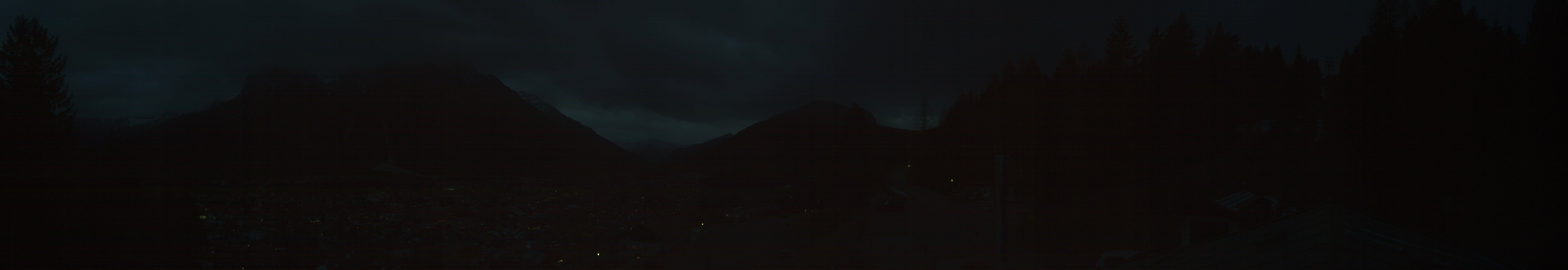 Archiv Foto Webcam Mittenwald Panoramablick