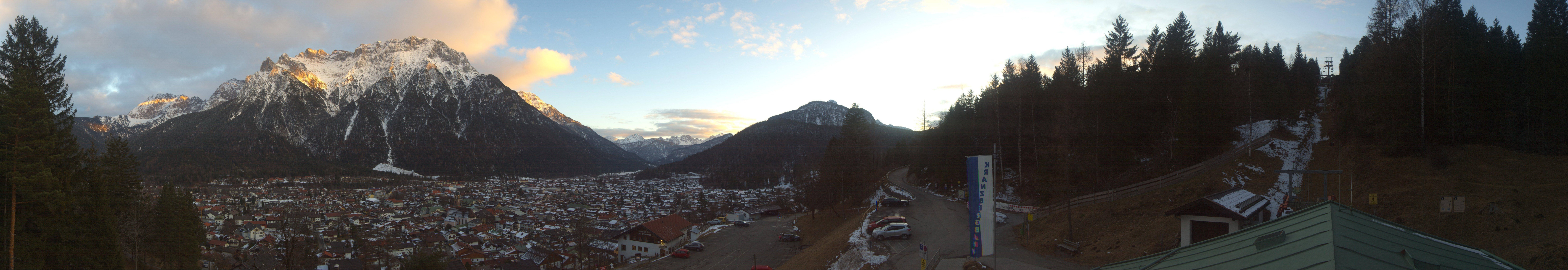 Archiv Foto Webcam Mittenwald Panoramablick