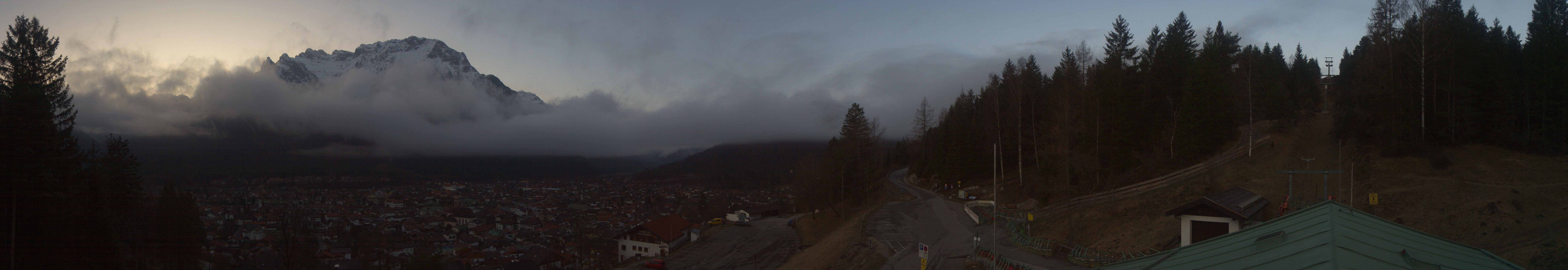 Archiv Foto Webcam Mittenwald Panoramablick