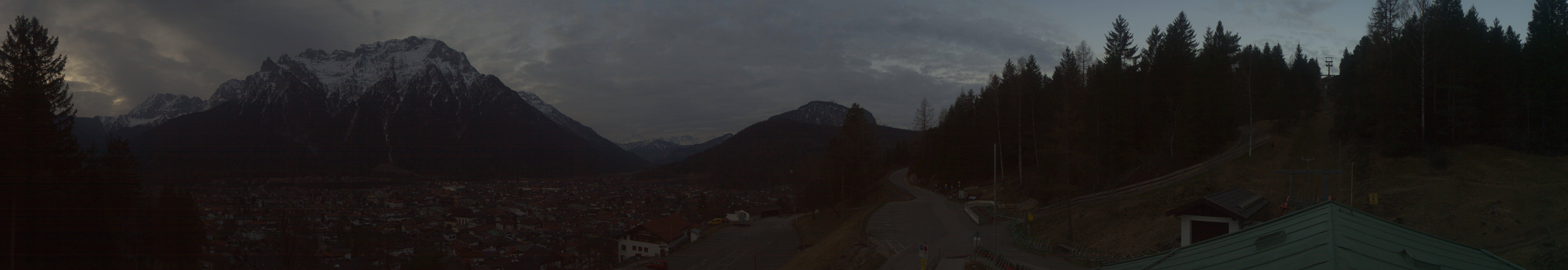 Archiv Foto Webcam Mittenwald Panoramablick