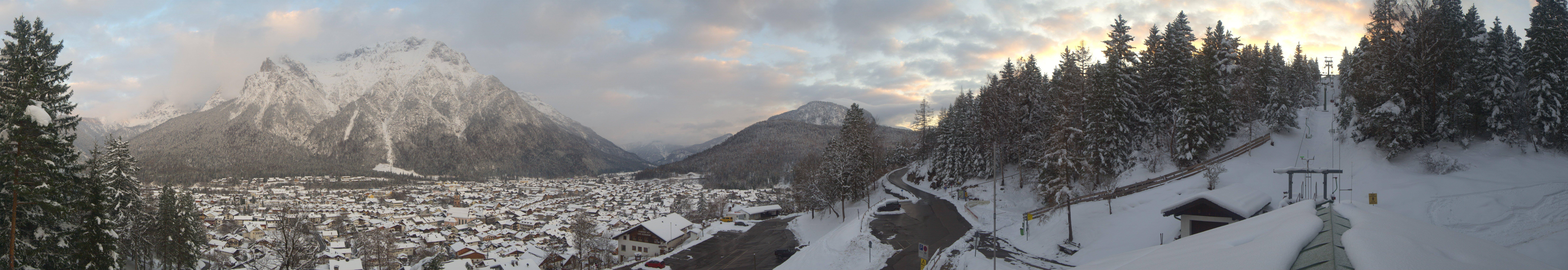 Archiv Foto Webcam Mittenwald Panoramablick