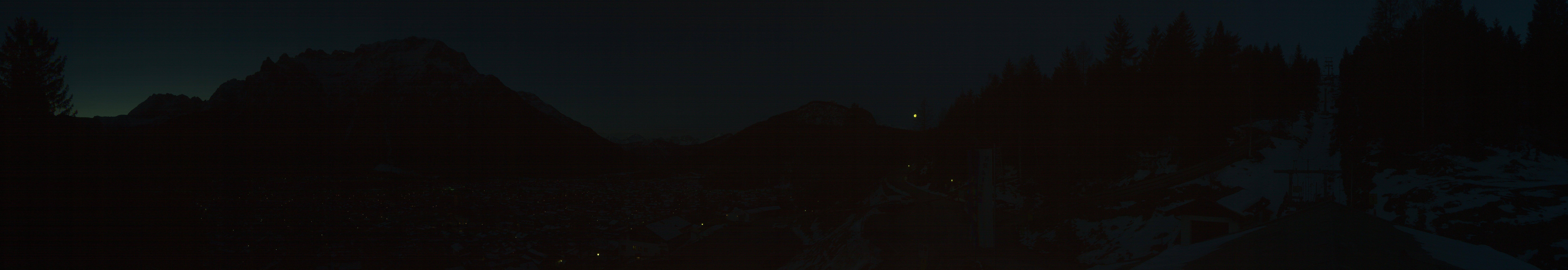 Archiv Foto Webcam Mittenwald Panoramablick