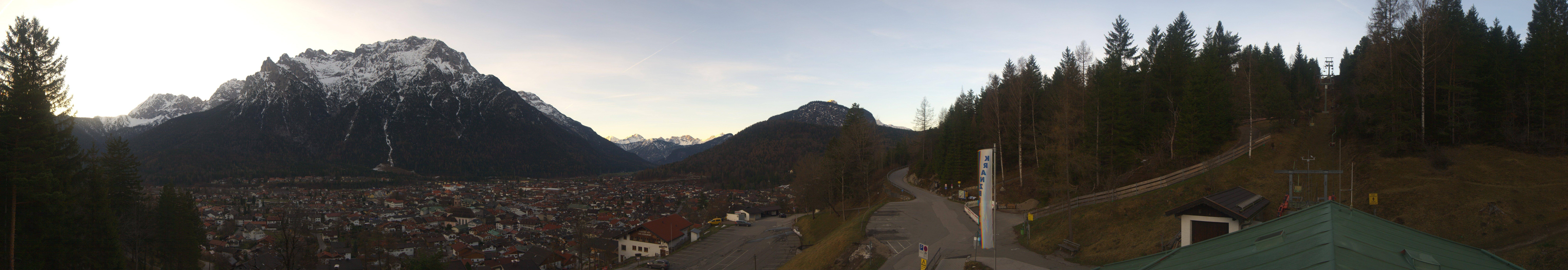 Archiv Foto Webcam Mittenwald Panoramablick