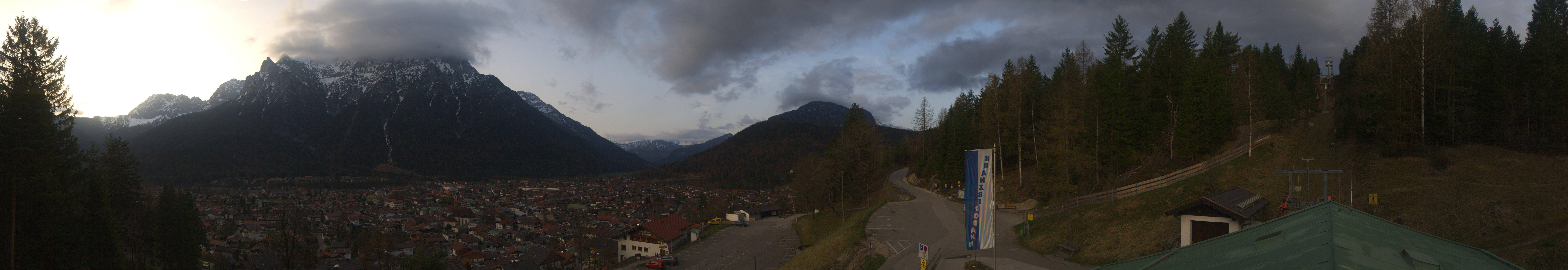 Archiv Foto Webcam Mittenwald Panoramablick