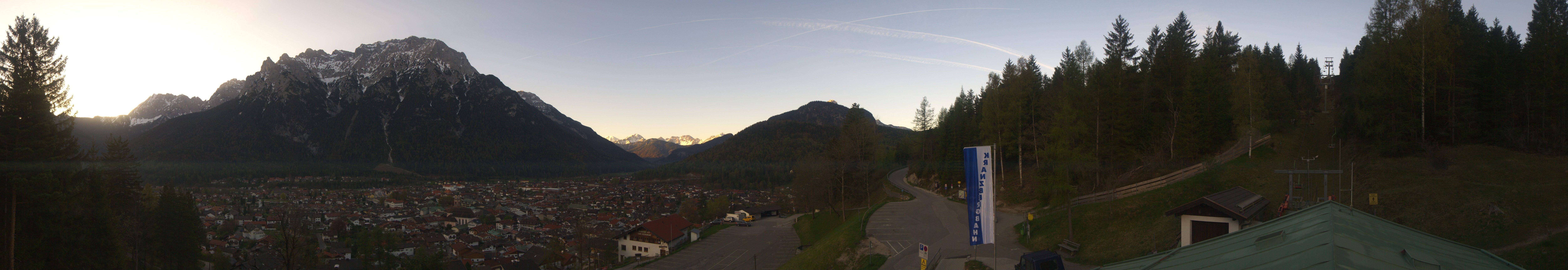 Archiv Foto Webcam Mittenwald Panoramablick