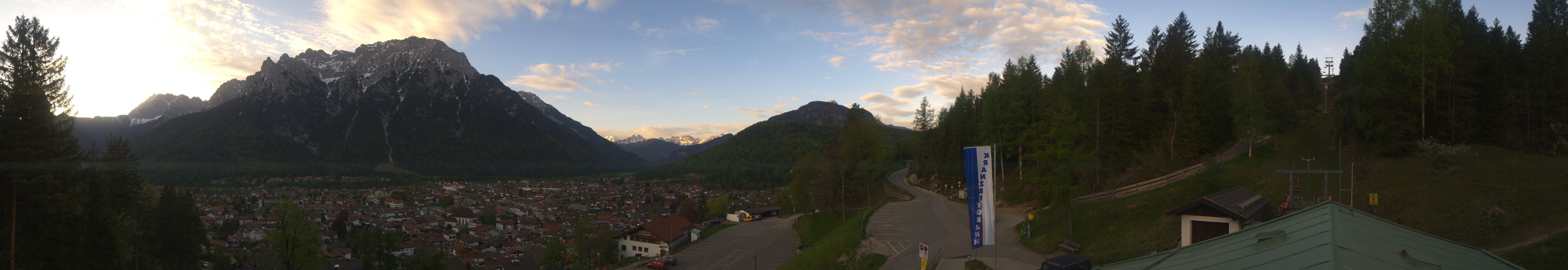 Archived image Webcam Mittenwald Panoramic view
