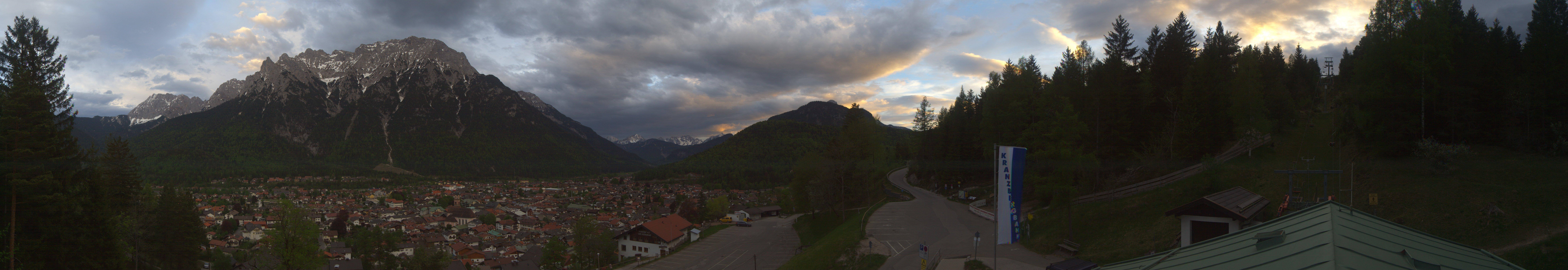 Archived image Webcam Mittenwald Panoramic view