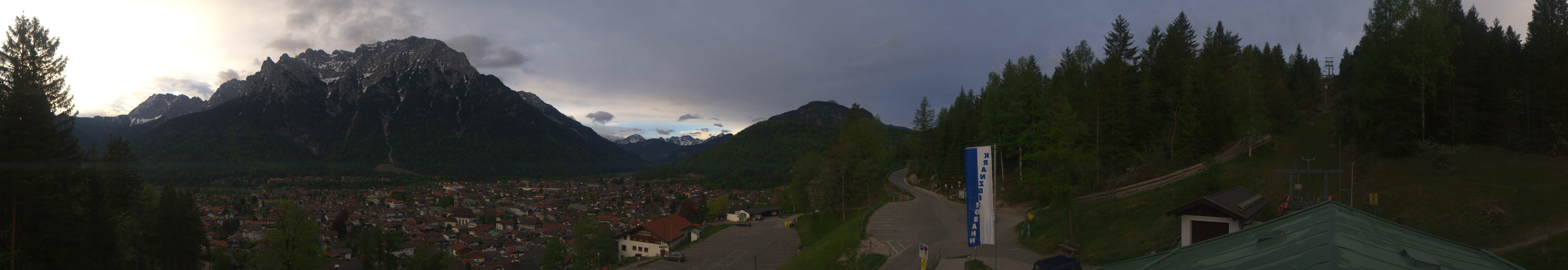 Archiv Foto Webcam Mittenwald Panoramablick