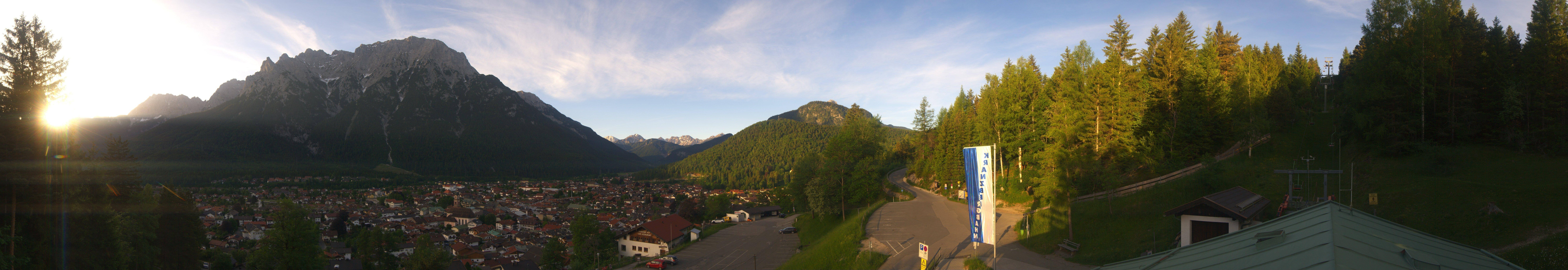 Archiv Foto Webcam Mittenwald Panoramablick