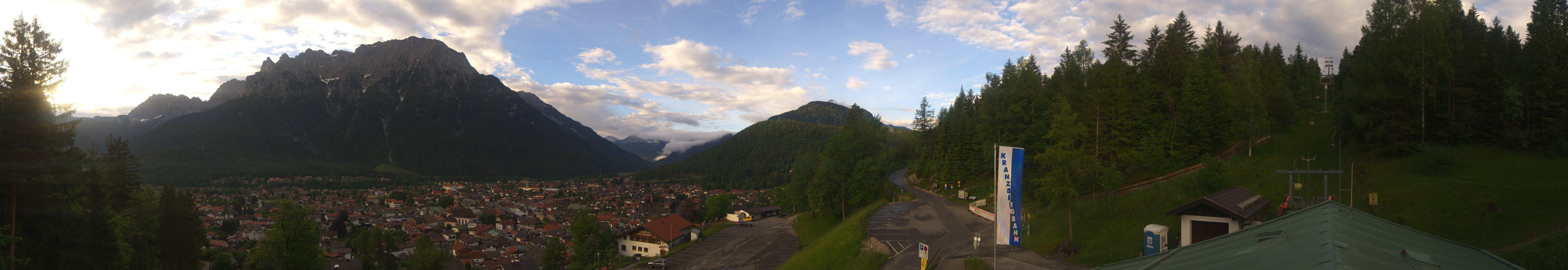 Archiv Foto Webcam Mittenwald Panoramablick