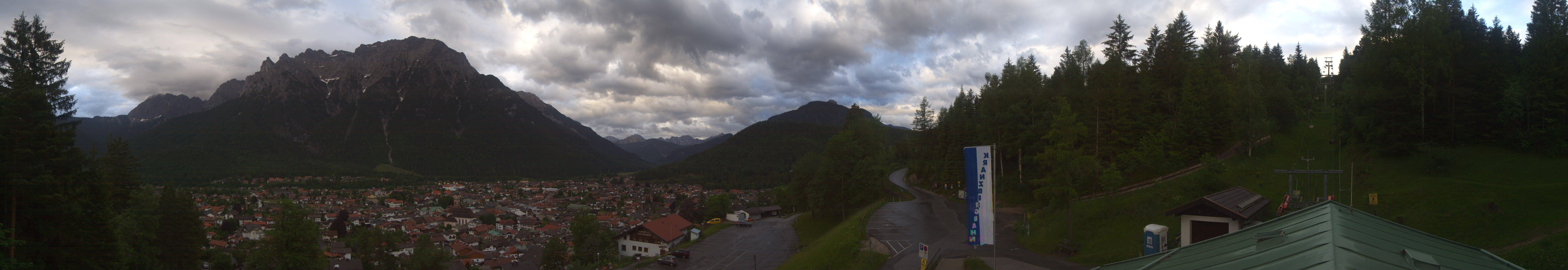 Archiv Foto Webcam Mittenwald Panoramablick
