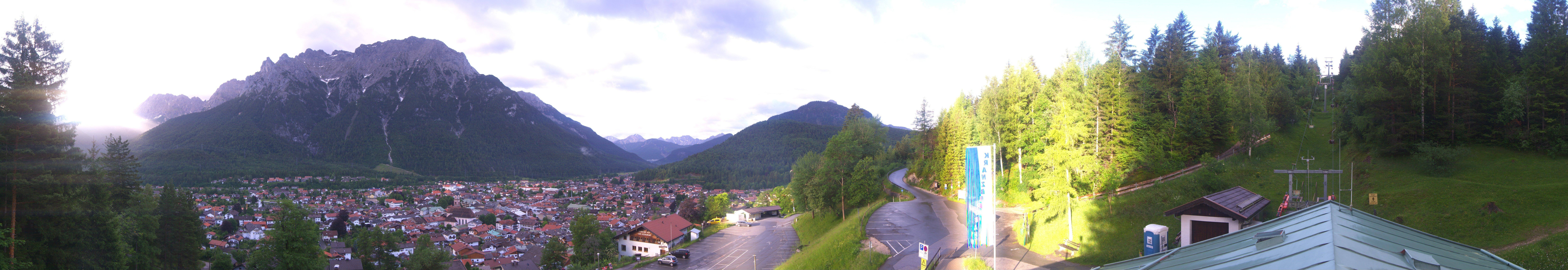 Archiv Foto Webcam Mittenwald Panoramablick