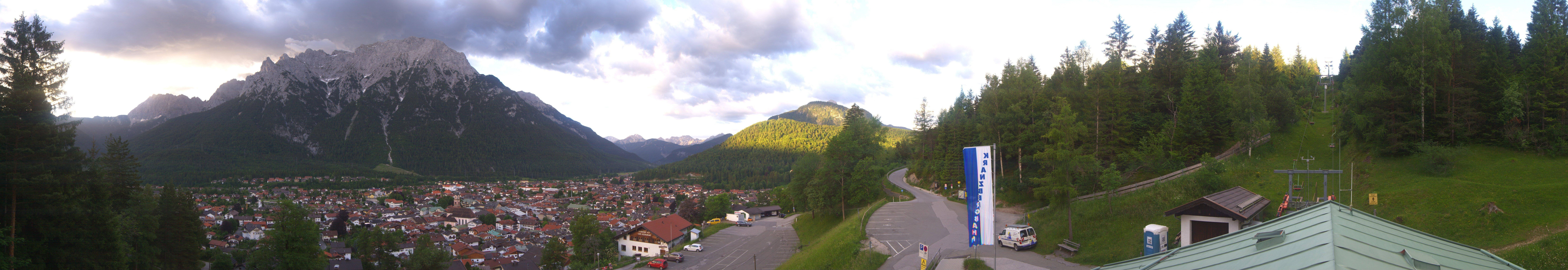Archiv Foto Webcam Mittenwald Panoramablick