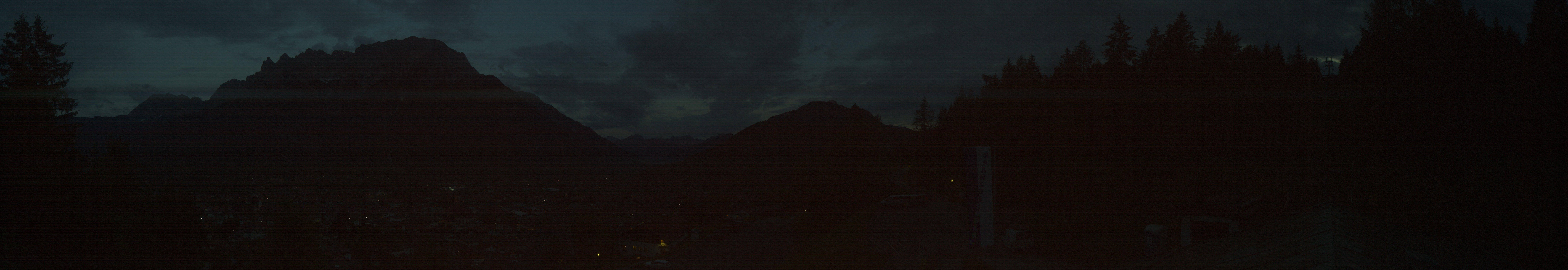 Archiv Foto Webcam Mittenwald Panoramablick