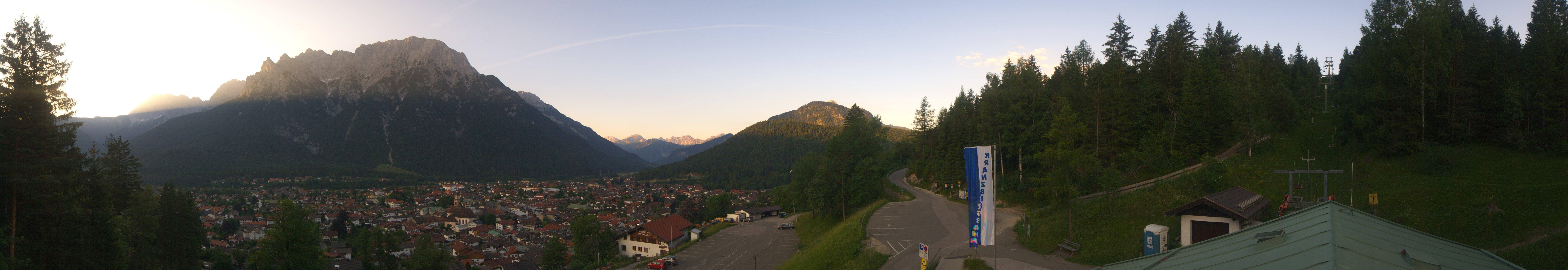 Archiv Foto Webcam Mittenwald Panoramablick