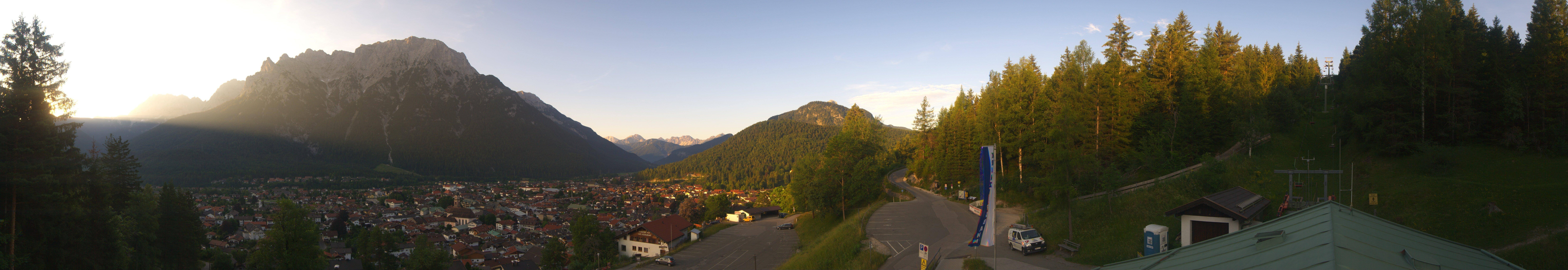 Archiv Foto Webcam Mittenwald Panoramablick