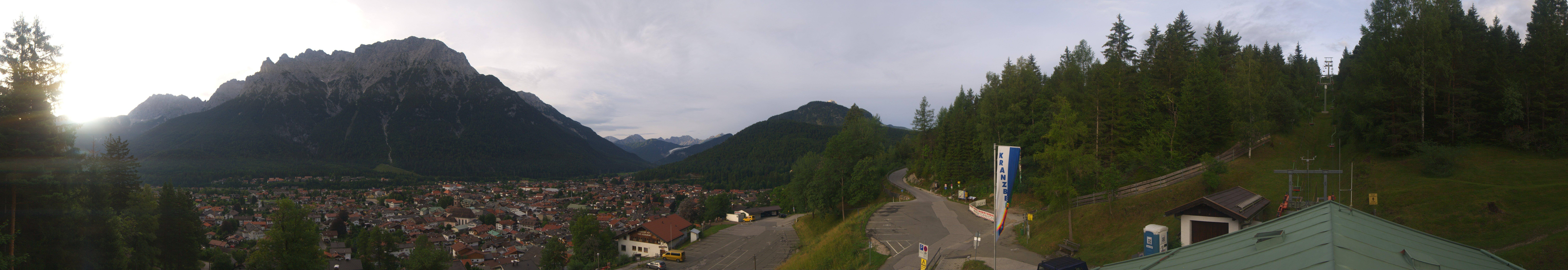 Archiv Foto Webcam Mittenwald Panoramablick