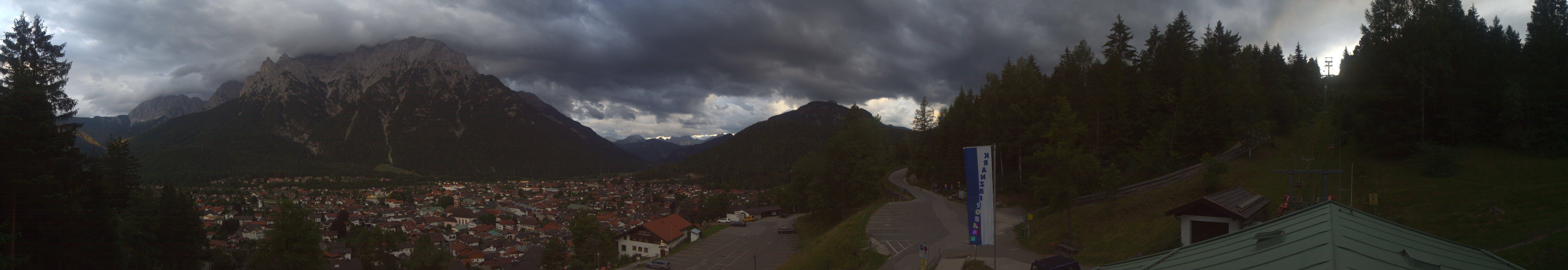 Archiv Foto Webcam Mittenwald Panoramablick