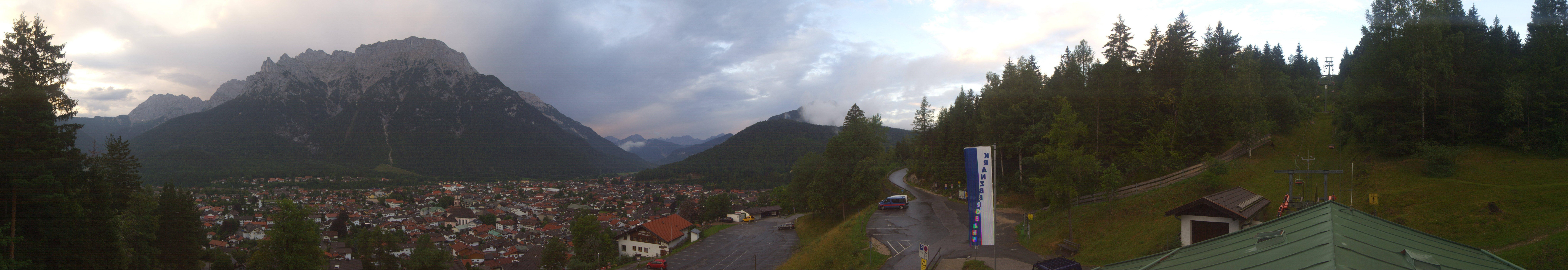Archiv Foto Webcam Mittenwald Panoramablick