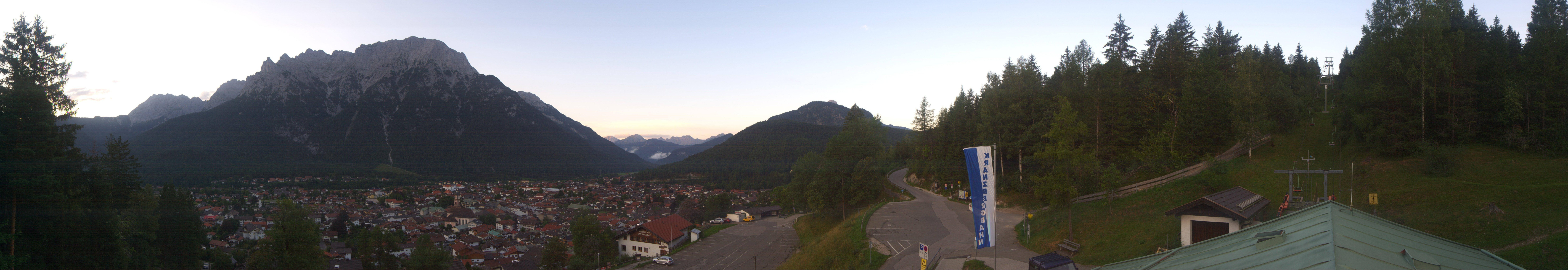 Archiv Foto Webcam Mittenwald Panoramablick